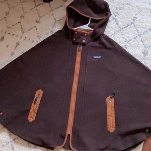 Patagonia Synchilla Poncho w/Hood